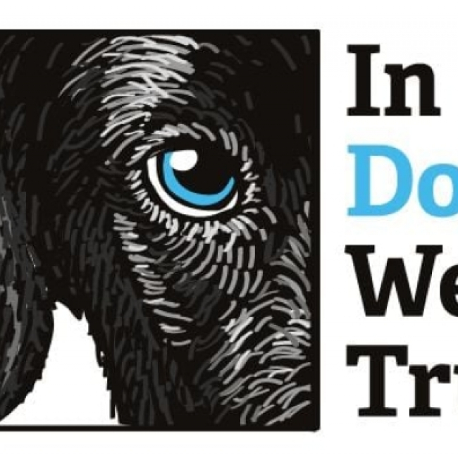 Photo de In Dog We Trust