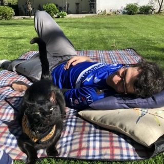 Illustration de l'article : 16 photos de maîtres amoureux de leurs animaux qui refusaient pourtant d’en avoir