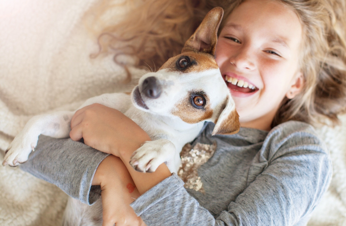 L’adoption d’un animal pour faire plaisir à son enfant est-elle recommandée ?